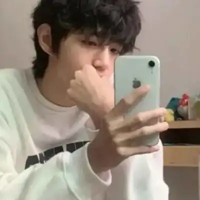 吕小宸 吕小宸